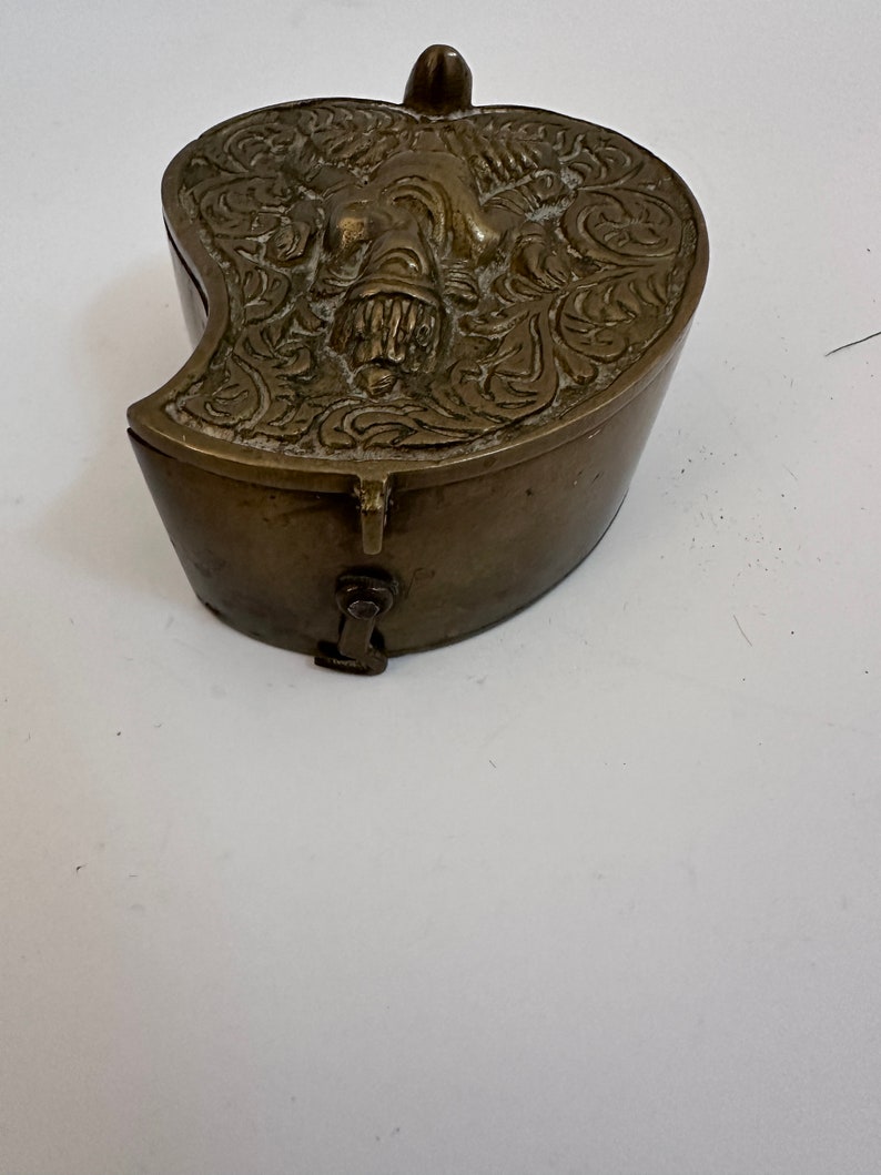 Ganesha Vintage Indian Brass Box Tiny Hinged Box Container Catchall Trinket Box image 3