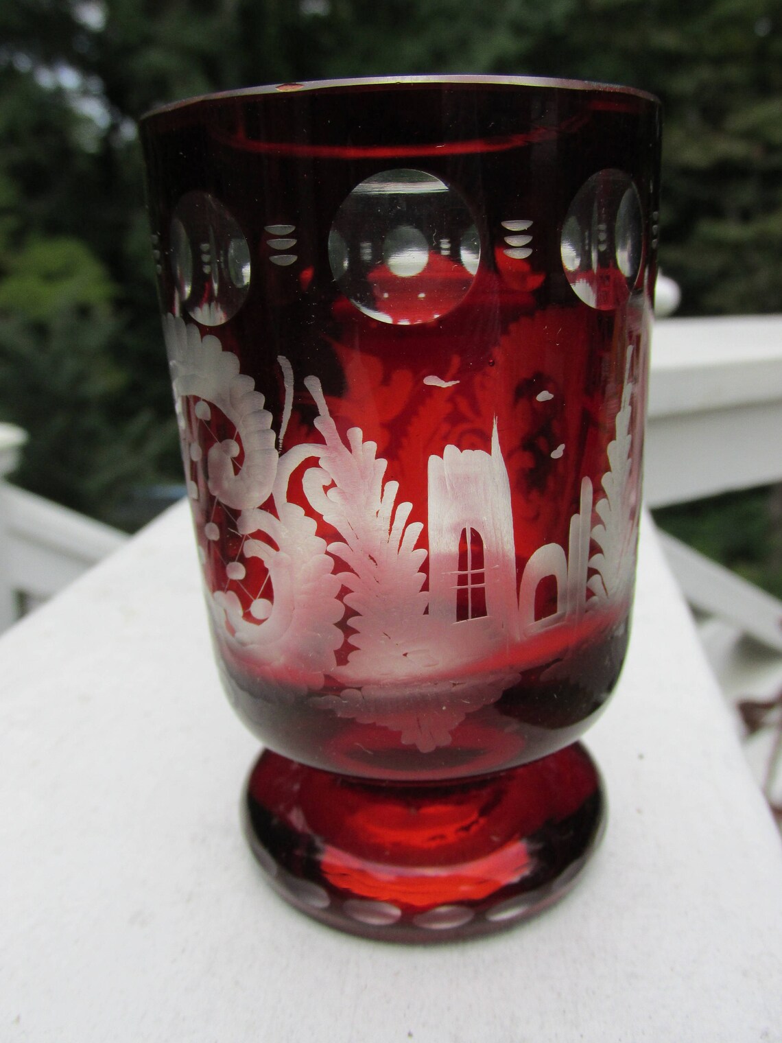 Bohemian Glass - Ruby Glass Footed Holder With Bird and Castle Design ...