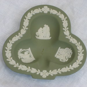 Green Wedgwood Jasperware Trefoil Dish - Vintage