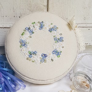 Forget-me-nots and Daisies Garland Full Kit
