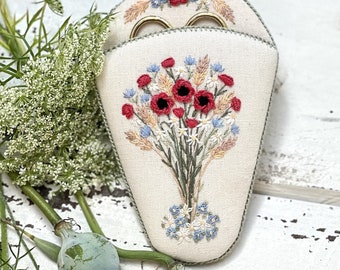 Poppy Fields Scissor Keeper