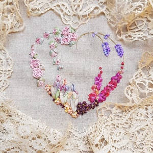 Vintage Heart - Full Embroidery Kit
