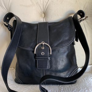 Vintage Coach Leather Black Shoulder / Hand Adjustable Strap Bag