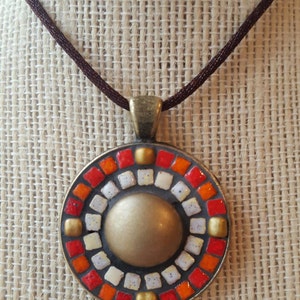 Round mosaic pendant