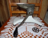 Vintage Enterprise quot No Clamp quot Meat Grinder 1978 In great shape.
