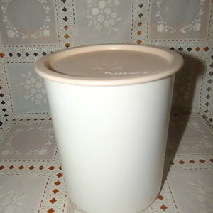 Set Of 3 Vintage Tupperware 758-35 Cups Lids - household items - by owner -  housewares sale - craigslist