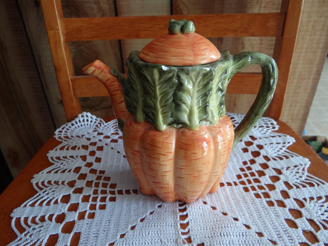Adorable Vintage Teapot by DesignPac Company Etsy