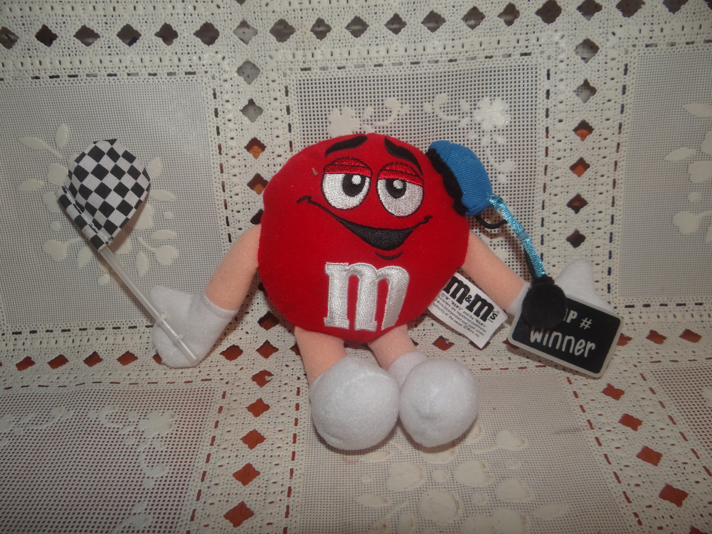 M&M M&M's Candy Red Silly Character Face Red Thumbs Up Adult Men T-Shirt  (Size XXL XX-Large, Red Thumbs Up)