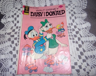 Fumetti vintage di Walt Disney Daisy e Donald di Gold Key...1976