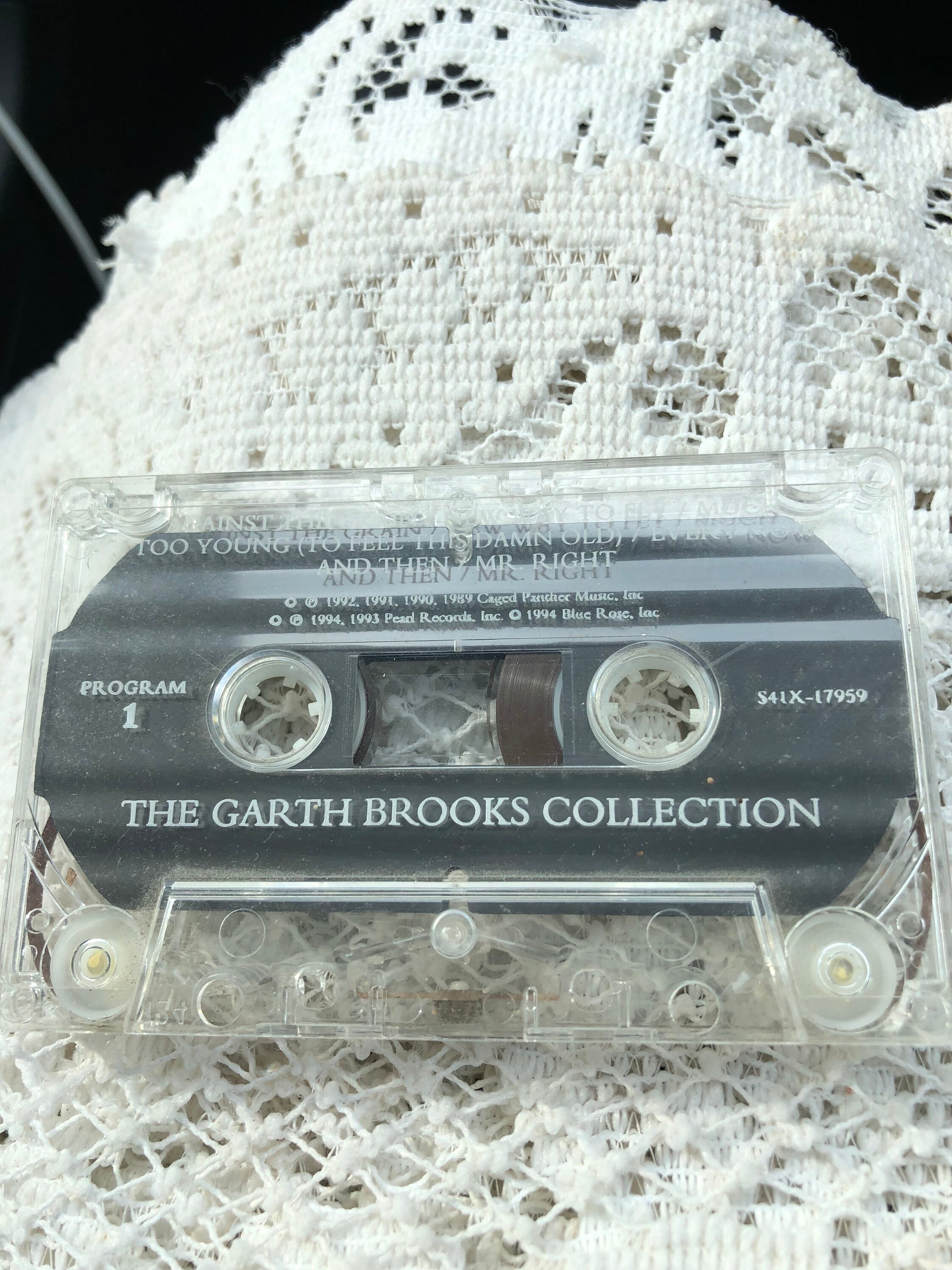 Double Live Garth Brooks 2 Cassette Tape Set 