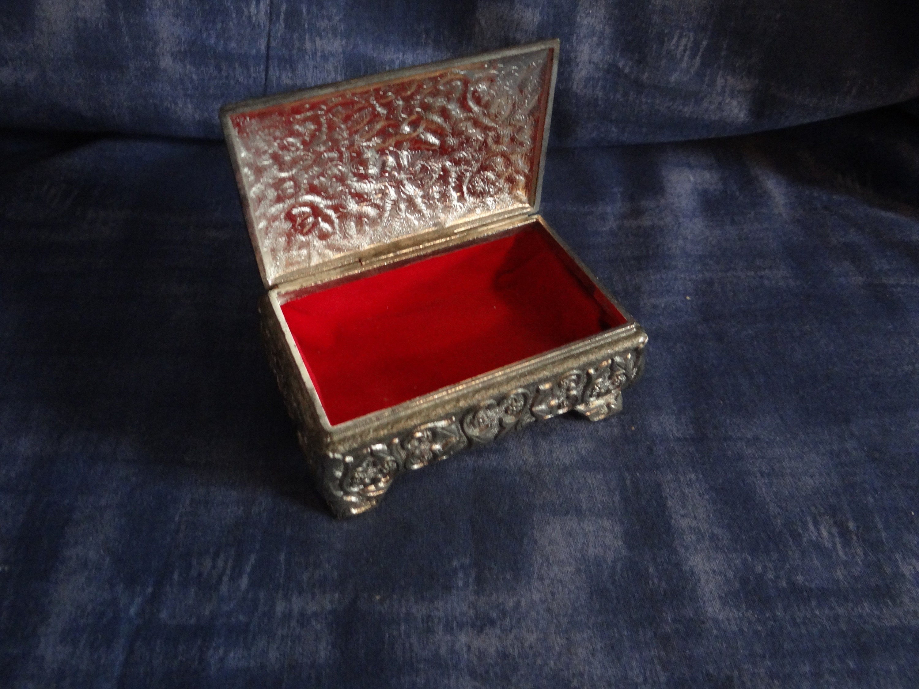 Handmade Custom Designed Box With Velvet Lining by 50Splinters Woodworks