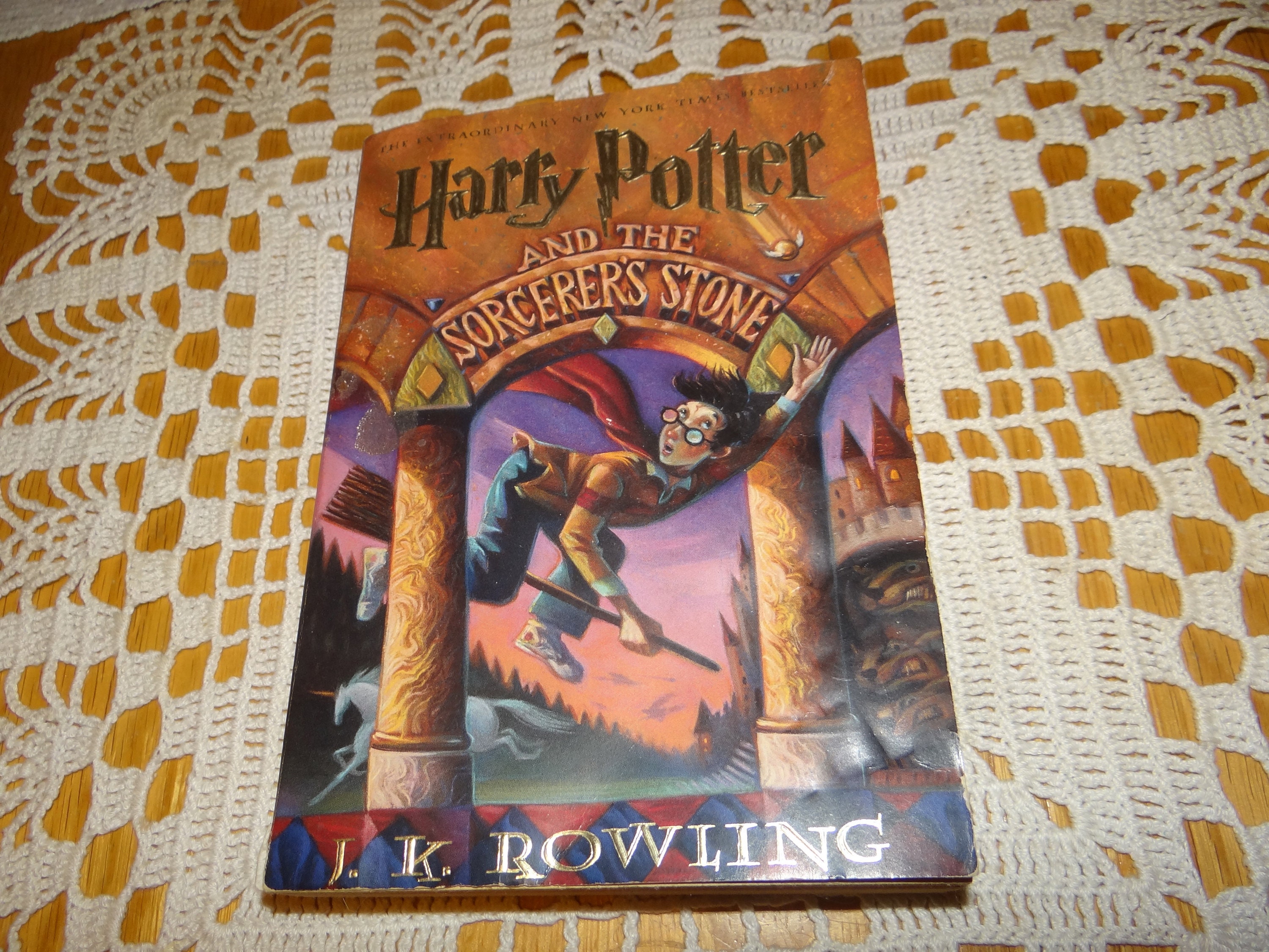 RARE Harry Potter and the Sorcerer's Stone JK Rowling, School Market  Edition PB