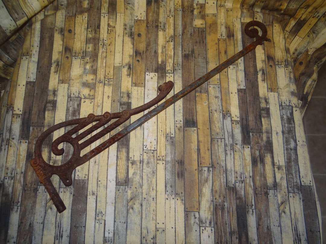 Vintage Cast Iron Curtain Rods...5 Available....price and Shipping Are