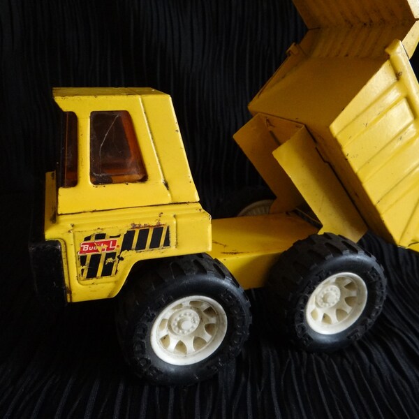 Vintage 1975 or Before Buddy L Metal Dump Truck in Good Condition