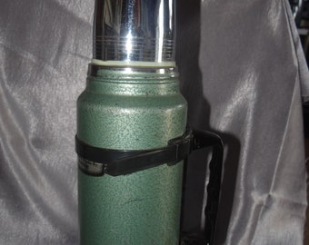 Vintage Heavy Duty Stainless STeel Aladdin Stanley Thermos with Handle..Please look at all pics carefully
