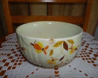Vintage Small  Size Beautiful Hall's Superior Serving Bowl... Love This "Autumn Leaf" Pattern