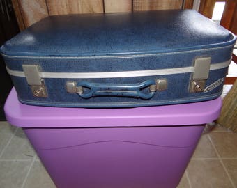 Vintage Navy Blue Lite-Pac Suitcase by Neevel