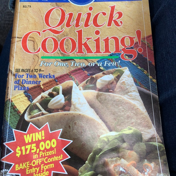 Vintage Pillsbury Quick Cooking Recipe Book for 1-2-or a Few