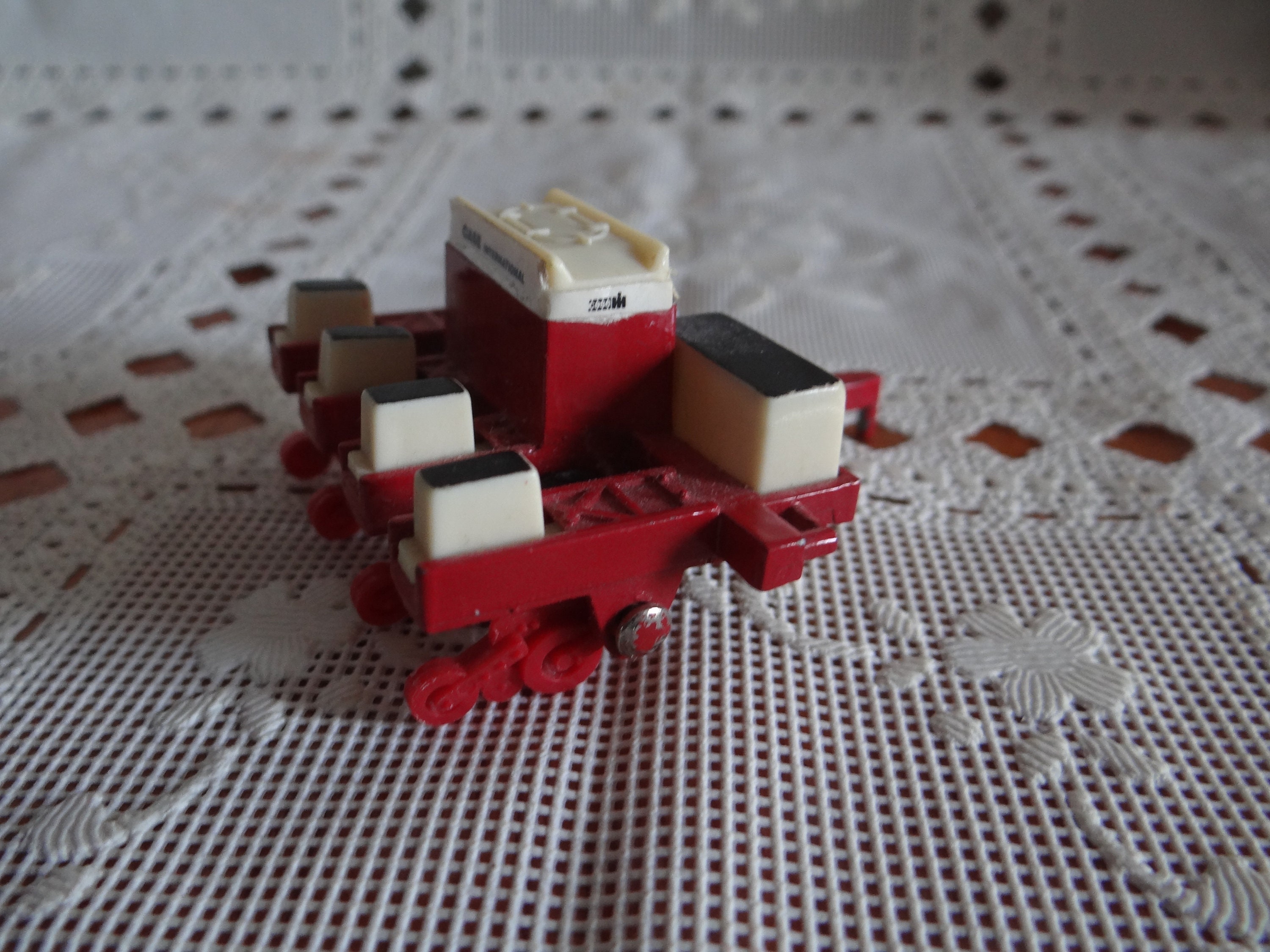 Vintage Farmall/Case international Miniature Planter Toy Etsy 日本 チングリングとジングル 「マウイ島のため」