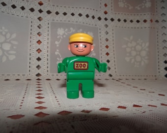 Zoo Keeper Animal Care Worker Woman Braid LEGO Duplo Figurine New Zoo Keeper Animal Care Worker Woman Braid LEGO Duplo Figurine New