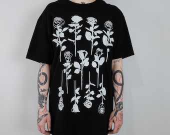 Roses are Dead Black T-Shirt