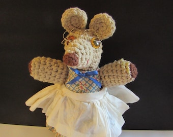 Vintage Crochet Mouse Stuffed Plush Toy