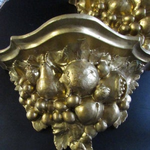 Vintage Gold Wall Shelves Set of 2 Curio Bookshelf Knick Knack  Display Shelf Wall Hanging Gold French Provincial?Baroque Style