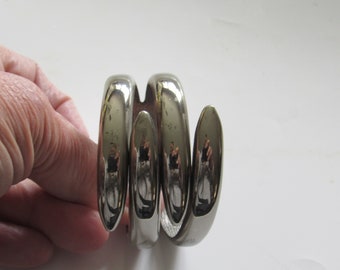 Vintage Claw-Style Silver Cuff Bracelet with Spring Closure Minimalist Bracelet Statement Bracelet