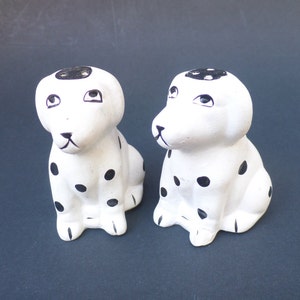 Vintage Dalmatian Dogs Salt and Pepper Shaker Set Made in Japan Chalkware Spotted Dogs Retro Kitchen Mid Century Vintage Salt Pepper Shakers
