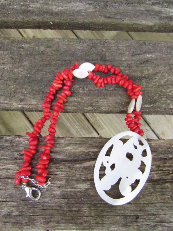 Vintage Red Coral and Mother Pearl Statement Neck… - image 4