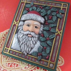 Plaque murale vintage en céramique bisque peinte à la main, tenture murale, père Noël, carte Scioto #1773, vers 1989, Noël victorien, décembre, décoration d'intérieur, art folklorique