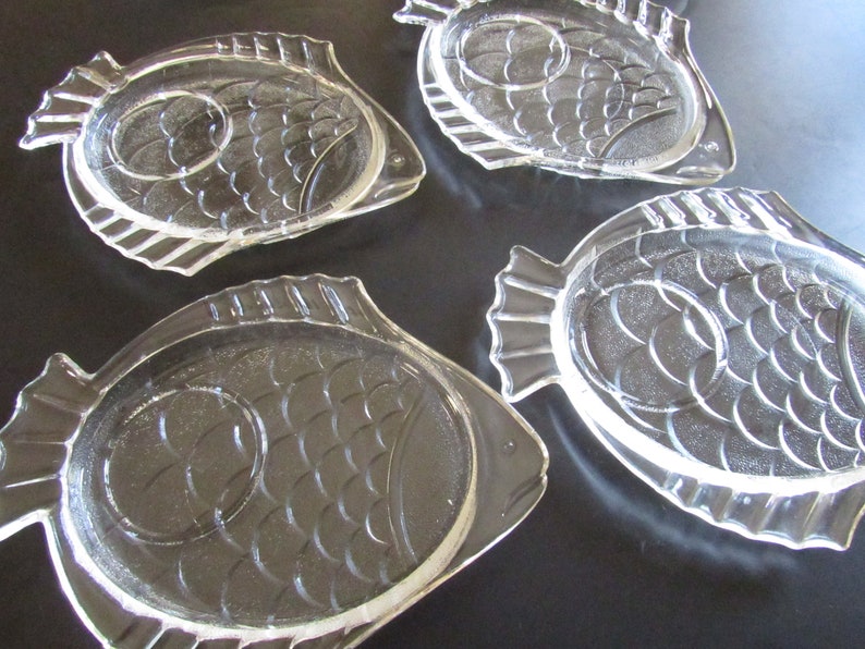 Vintage Clear Fish Shaped Plates Seafood Appetizer Plates Set Etsy