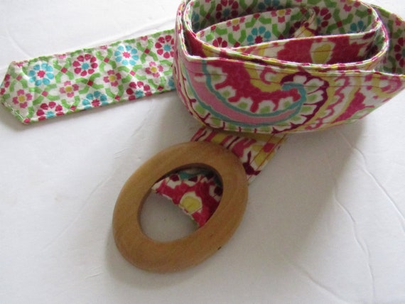 Vintage Springtime Cloth Adjustable Reversible Be… - image 4