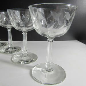 Vintage Etched Coupe Glasses Small Crystal Champagne Coupes Craft Cocktails Retro Bar SET OF 4