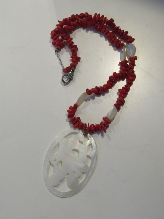 Vintage Red Coral and Mother Pearl Statement Neck… - image 2