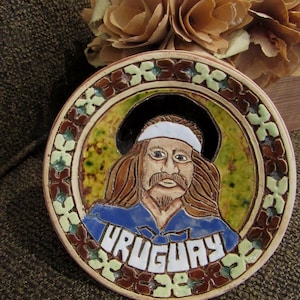 Vintage Hanging Pottery Souvenir Plate Uruguay Folk Art 5.5 in Display Travel Collectibles