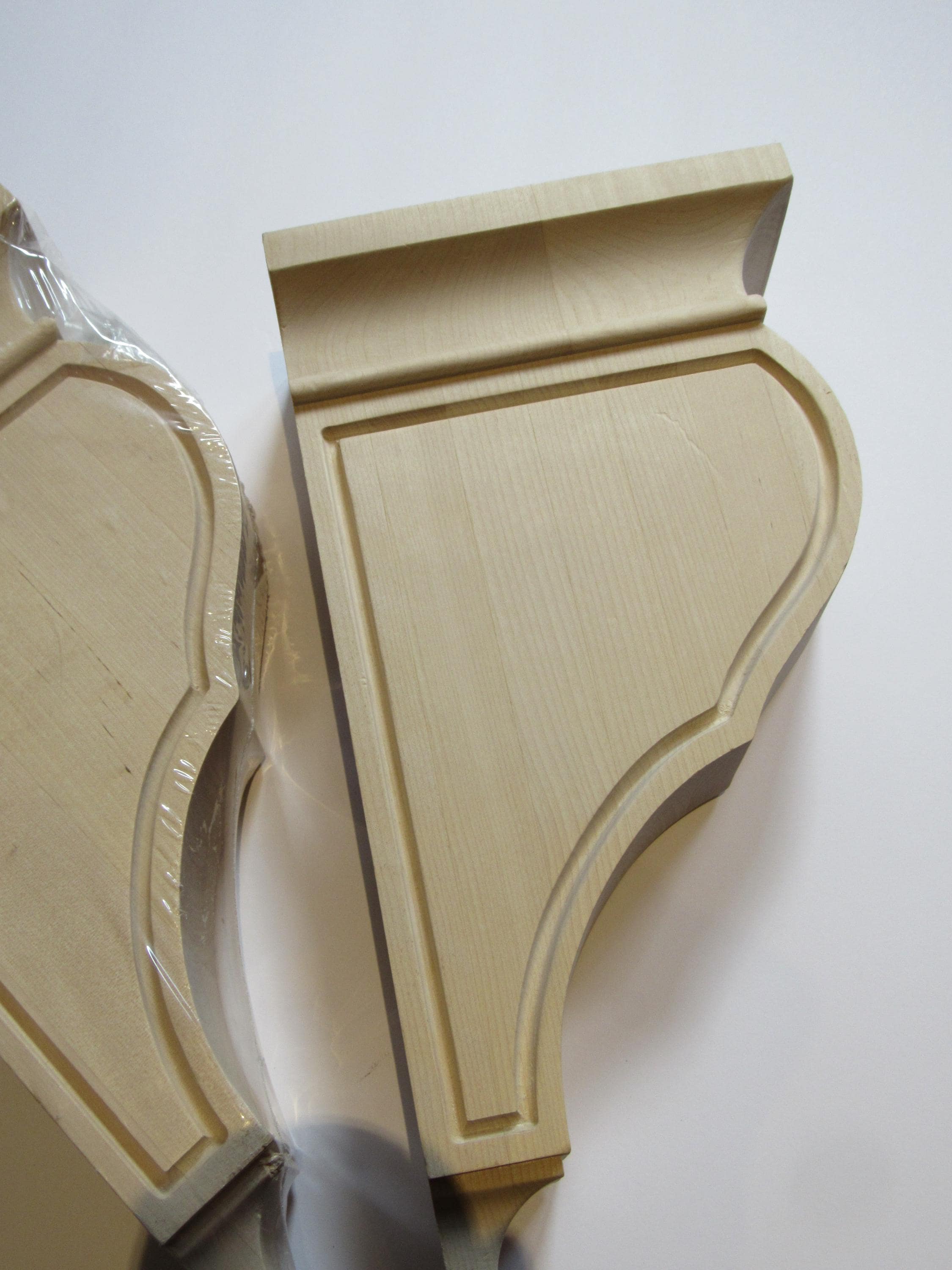 Vintage Wooden Heavy Corner Pediments Corbels Set of 2 With Brackets ...