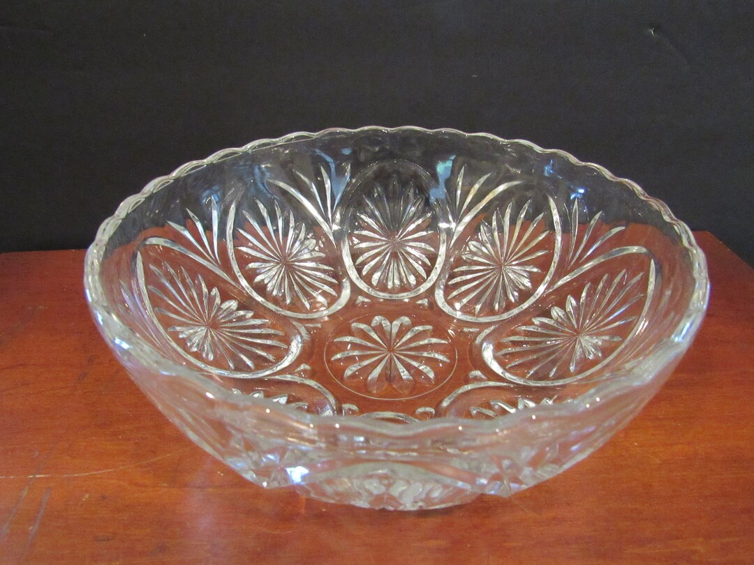 Vintage EAPG Bowl Scalloped Edge - Etsy