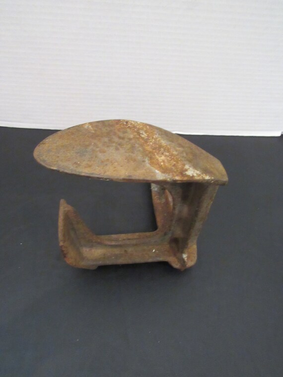 Vintage Rusty Primitive Boot Pull Boot Jack Stand… - image 3
