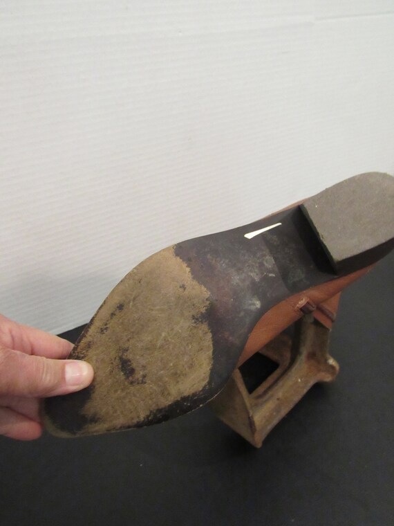 Vintage Rusty Primitive Boot Pull Boot Jack Stand… - image 5