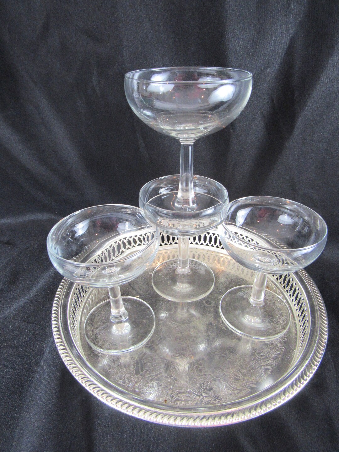 Vintage Coupe Glasses Set of 4 Coupes Craft Cocktails MCM Retro Barware