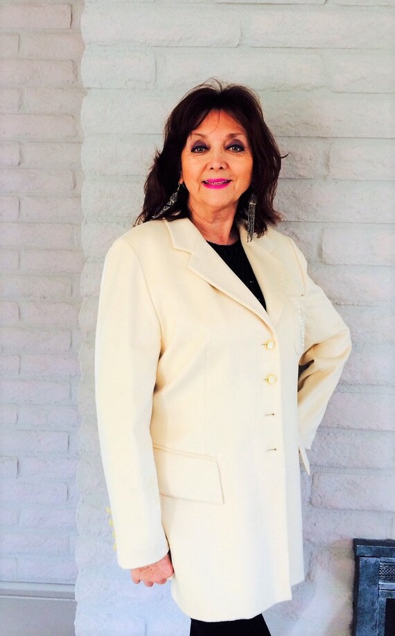 escada cashmere blazer