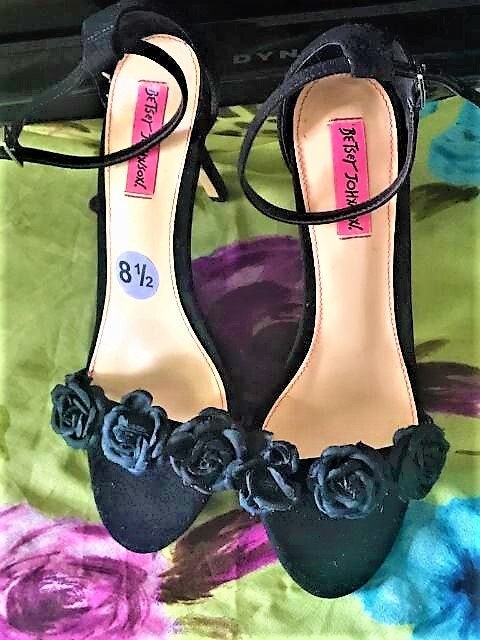 Betsey Johnson Shoes High Heel Shoes Black High Heels Betsey Johnson Design Size 8.5 Black Roses Evening Shoes Betsey J Etsy