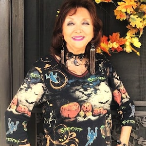 Halloween Shirt XL Halloween Top Glitter and Pumpkins Halloween Special Women's XL Shirt Halloween