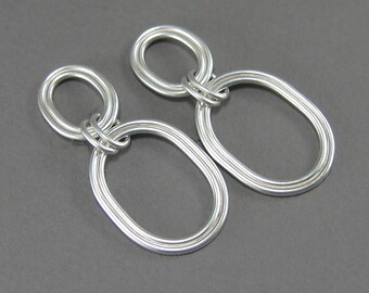 Große Doppeldraht-Ovalohrringe