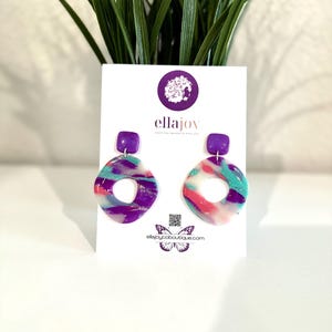 Lebendige bunte organische Ohrringe + eklektisch bunt + große Ohrringe + knalliger Sommerschmuck + flippige Ohrringe + boho retro