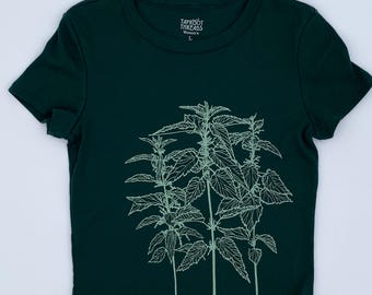 Nettles Print Crop Top, Ribbad Bomullströja, Handscreenad