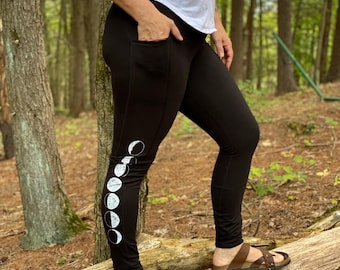 Organic Cotton Pocket Moon Phases Leggings in Black