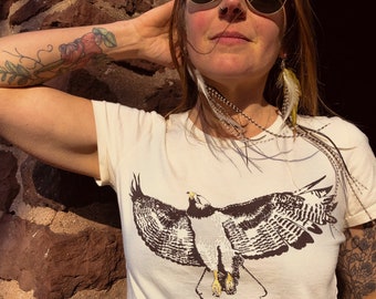 Organic Cotton Women’s Red Tailed Hawk Tee