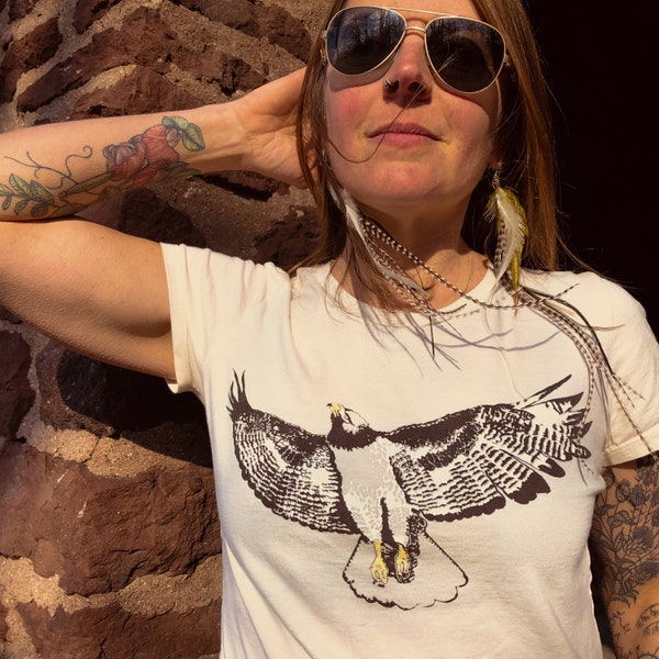 Organic Cotton Women’s Red Tailed Hawk Tee